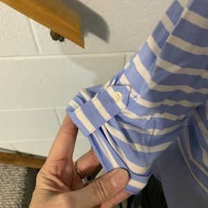 Chico’s woman’s top blue and white blouse